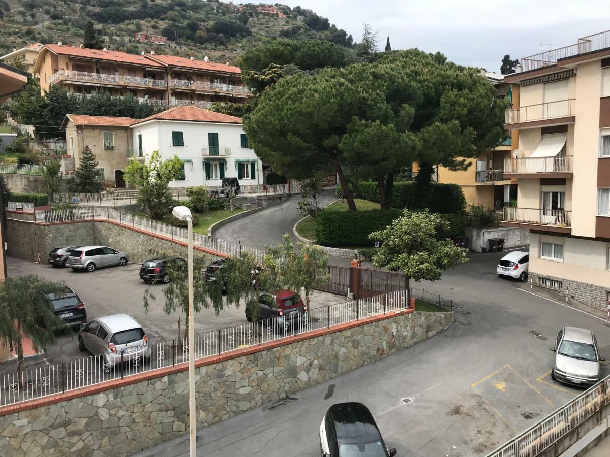 Appartement Il Giglio à Bordighera Extérieur photo